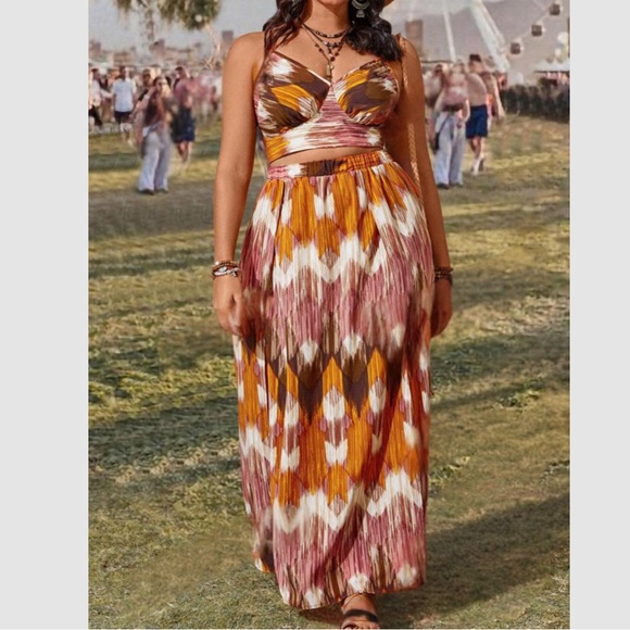 Boho blue tie dye crop top and slit thigh maxi skirt set - Picture 14 of 14